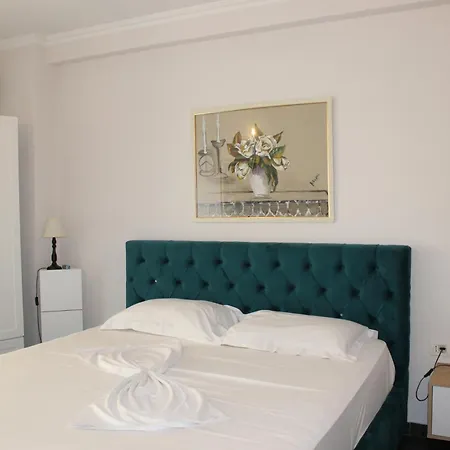 Emerald By Adore, Tirana