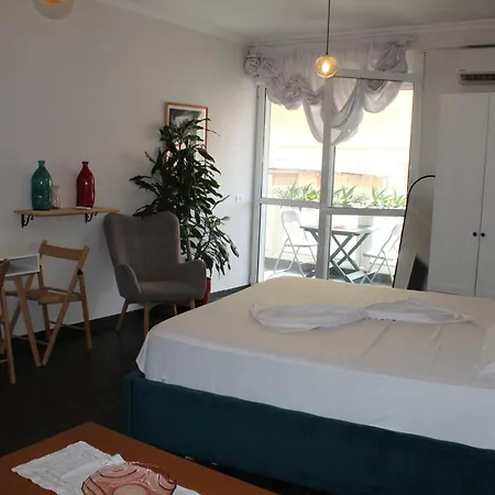 Appartement Emerald By Adore, *